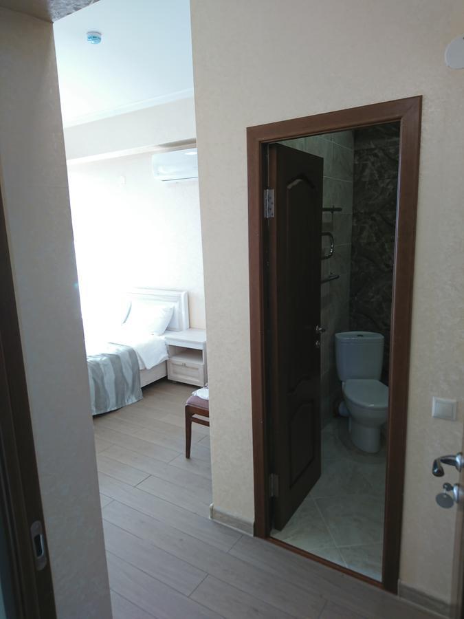 Gega Hotel Gagra Exterior photo