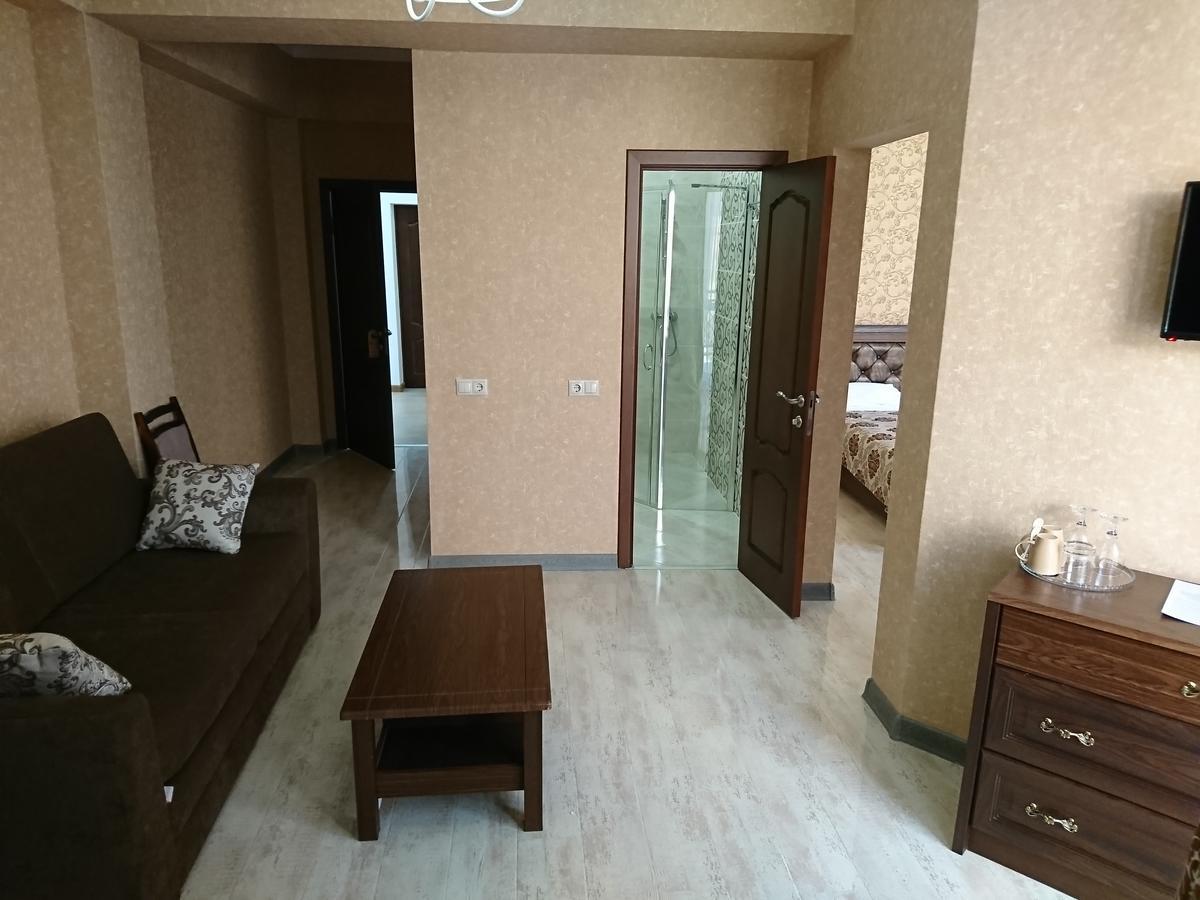 Gega Hotel Gagra Exterior photo
