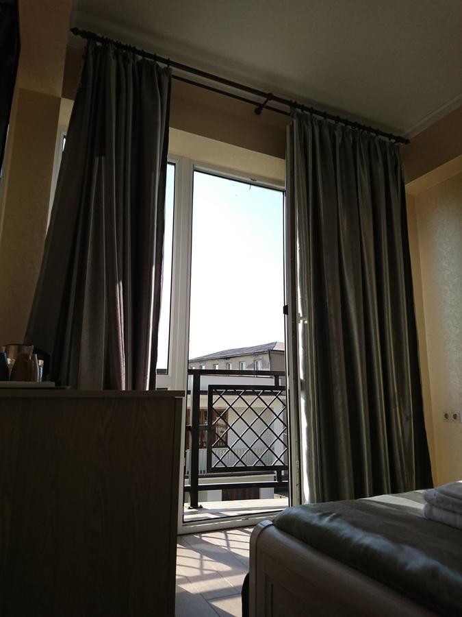 Gega Hotel Gagra Exterior photo