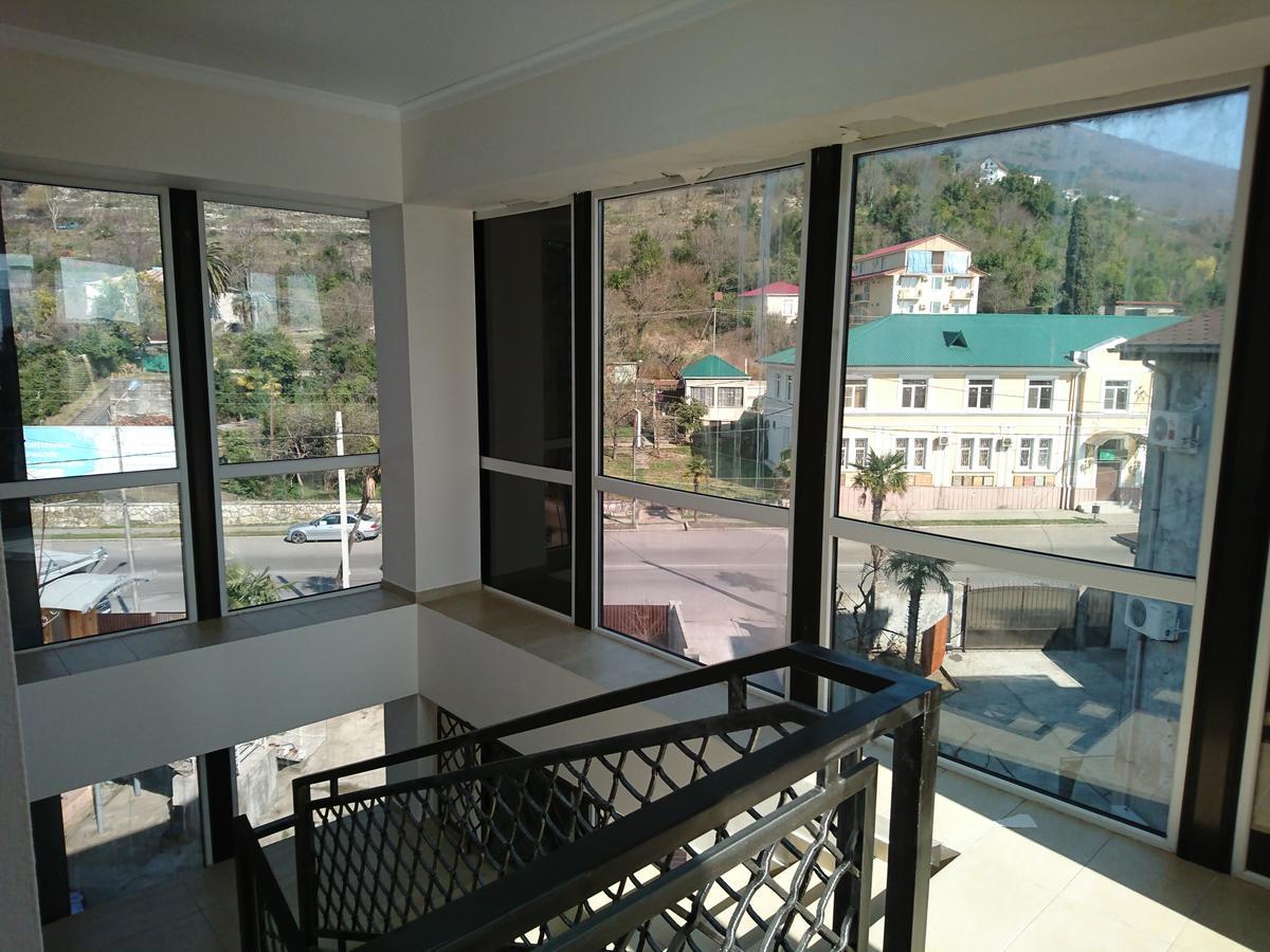 Gega Hotel Gagra Exterior photo